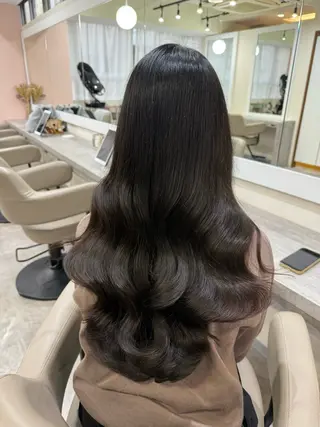 ロング カラー パーマ コテ巻き/パーマ/艶 透明感/荻原凜太郎のヘアスタイル