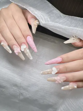 ネイル Lee Nailsのネイルデザイン
