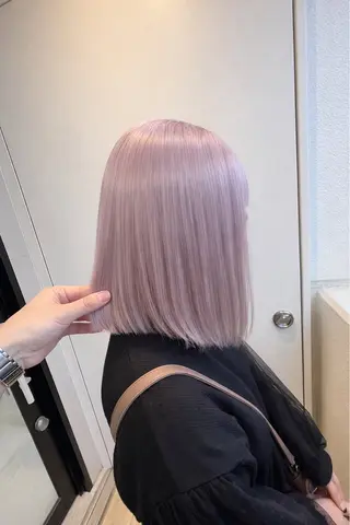 ミディアム LEA'NA ／KAITOのヘアスタイル