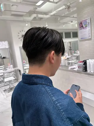 ミディアム メンズ 越智 彩心のヘアスタイル