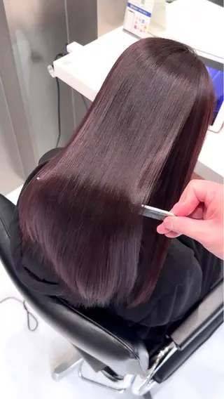 セミロング 縮毛矯正クロスパーマ 益子達也のヘアスタイル