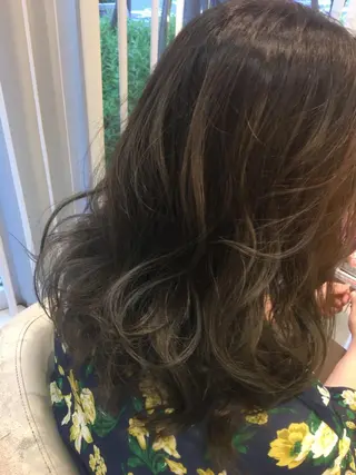 ミディアム カラー 小田原NO1 美容師 飯田飛翔のヘアスタイル