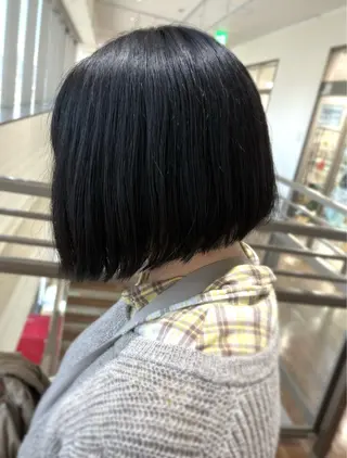 ミディアム 滝口 詩音のヘアスタイル