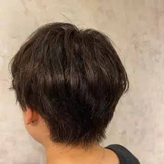 カラー 佐藤槙哉 サトウシンヤのヘアスタイル