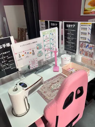 ネイル ネイル製作所 COCONUTNのネイルデザイン