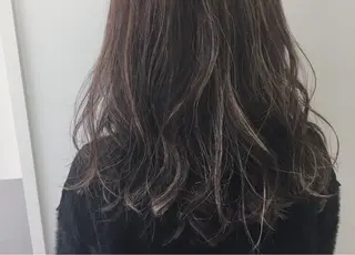 ロング カラー 代表🎀 ふわモテ愛 され髪🩷yumiのヘアスタイル