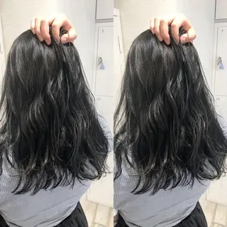 ロング カラー 三鷹で1番ショート ボブをカットする新谷のヘアスタイル