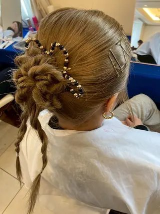 ヘアアレンジ bea＋ hiroの眉毛・アイブロウイメージ
