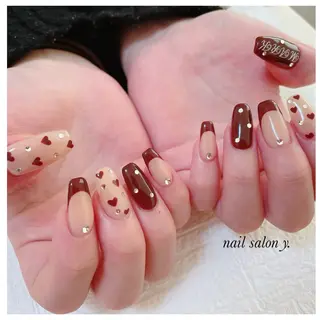 ネイル nailsalon y.のネイルデザイン