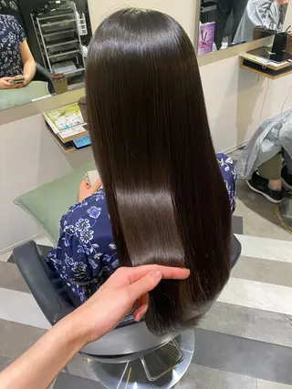 ロング パーマ 貴方に似合うを見つけ ます🌱市川リョウカのヘアスタイル