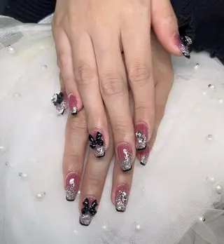 ネイル NiNa ビューティーサロン所属・Ni Naのネイルデザイン