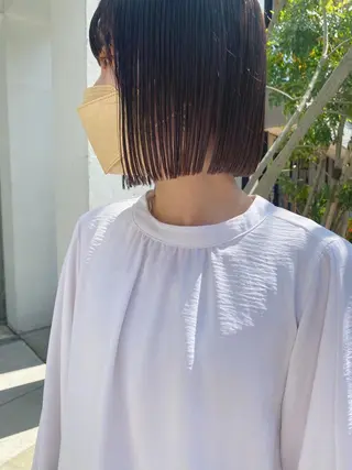 ショート カラー センターパート/ 暖色カラーayuのヘアスタイル