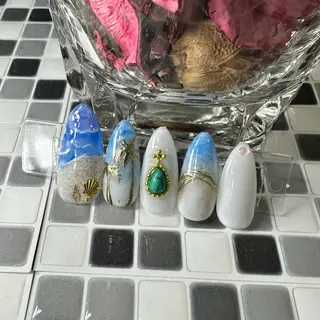 ネイル 新山 聖のネイルデザイン