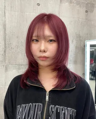 セミロング カラー ヘアアレンジ メンズ 🌈【🎀ヘアデザイ ナー🎀】✨ノン✨のヘアスタイル