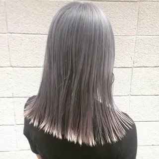 セミロング カラー 𝑺𝒂𝒌𝒊 🩶マンツーマン施術のヘアスタイル