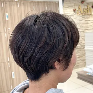 ショート 藤原 亜美🤍のヘアスタイル