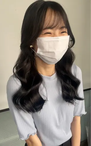 セミロング カラー チヒョ🦋 韓国hair🇰🇷のヘアスタイル