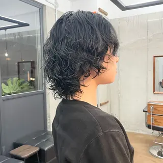 ミディアム パーマ メンズ ✂︎ウルフ・ショート ✂︎MIKUNIのヘアスタイル