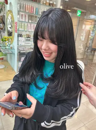ロング カラー ありむらもえ/ 透明感カラーのヘアスタイル