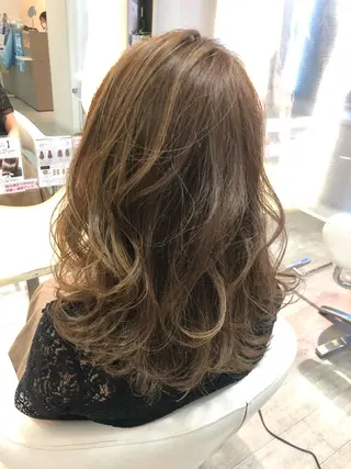 セミロング カラー ブリーチ/髪質改善 NYNY大久保のヘアスタイル