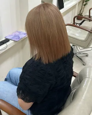 ミディアム 🤍爆モテハイトーン 🤍ブリーチ特化🤍のヘアスタイル