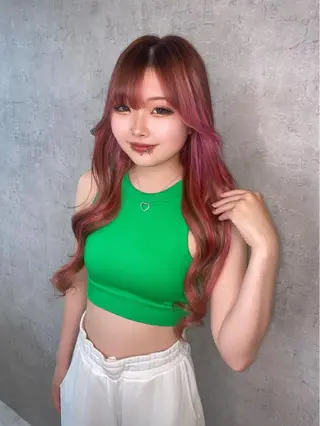 ロング カラー エクステサロン GRIZZのヘアスタイル