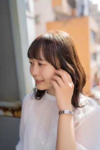カラー セミロング Lazo/ 原弥和子のヘアスタイル