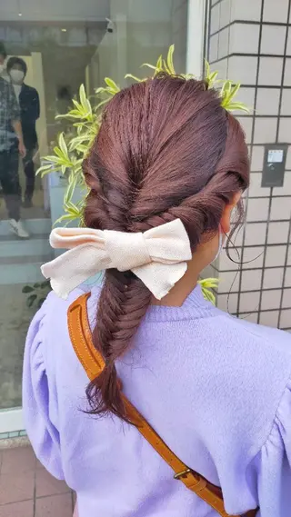 セミロング 成瀬 サエのヘアスタイル