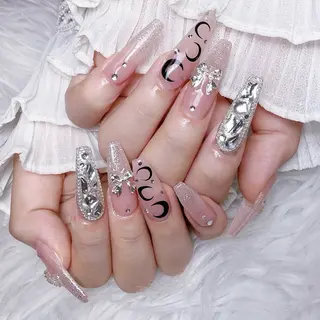 ネイル 🍭Yun nail hyejin🌸のネイルデザイン