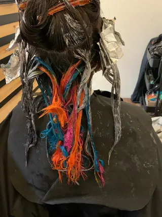 ミディアム カラー 大久保 隆蔵のヘアスタイル