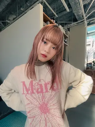 セミロング 五屋 美咲のヘアスタイル