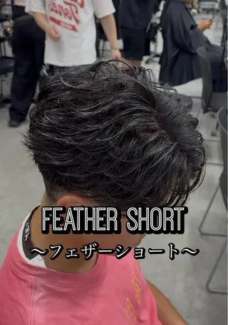 パーマ メンズ センターパート/フェ ザー🔥SHUYAのヘアスタイル
