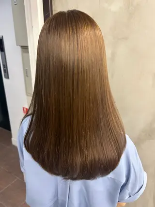 ロング カラー M CHIHIROのヘアスタイル