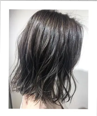 ミディアム カラー box mico. mutsumiのヘアスタイル