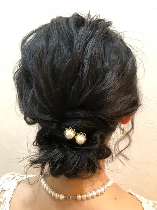 ミディアム ヘアアレンジ IVY villa Suzu.のヘアスタイル