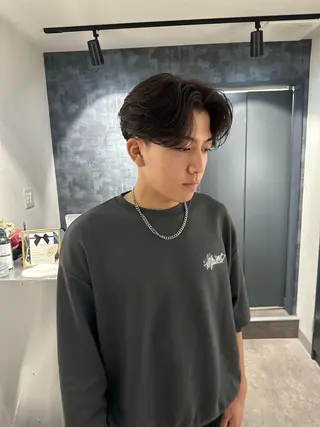 ミディアム パーマ メンズ 💈原宿指名No.1 センターパート💈のヘアスタイル