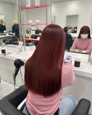 セミロング カラー 🩵色落ち可愛い 寒色カラー🩵のヘアスタイル