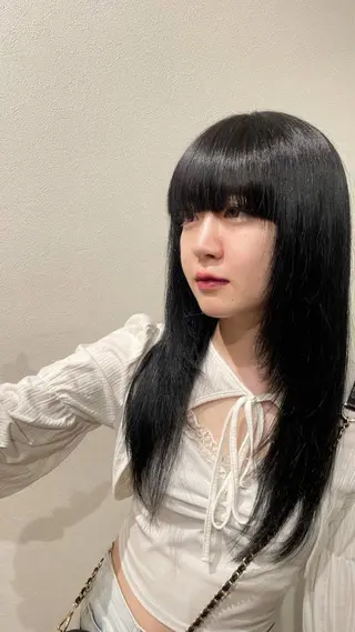 ロング カラー コトミ【メンズ】 【曲がる縮毛矯正】のヘアスタイル