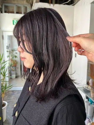 セミロング カラー コハル ブリーチモデル募集中のヘアスタイル