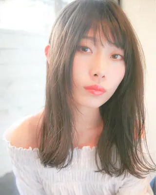 セミロング 髪質改善縮毛矯正 専門店のヘアスタイル