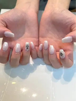 ネイル Kazuha .のネイルデザイン
