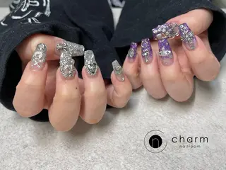 ネイル ネイルルーム チャームのネイルデザイン