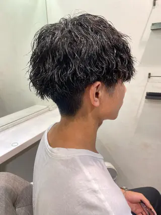 パーマ メンズ 大阪美容師 井上智博のヘアスタイル