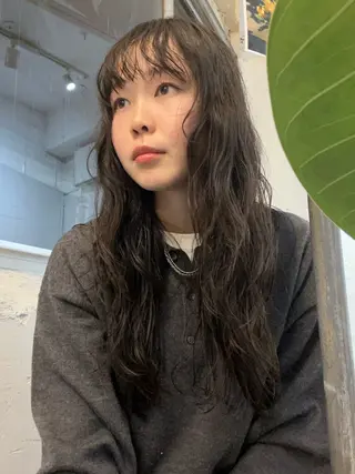 ロング ✴︎UNU ✴︎モエカのヘアスタイル