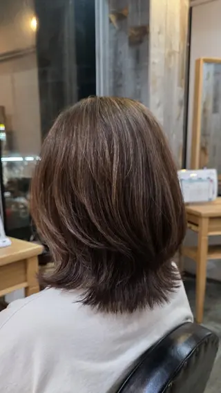 ミディアム 山口 そらのヘアスタイル