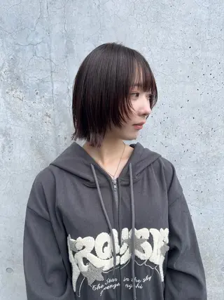 ショート レイヤーカット/ブリ ーチ/motokiのヘアスタイル
