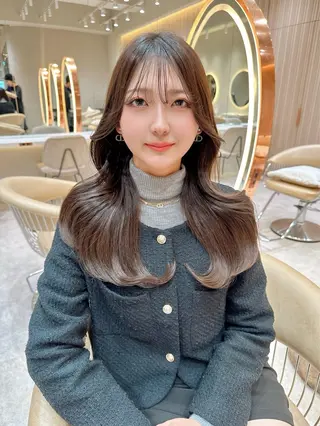 セミロング カラー レイヤー❣️縮毛矯 川村利幸のヘアスタイル