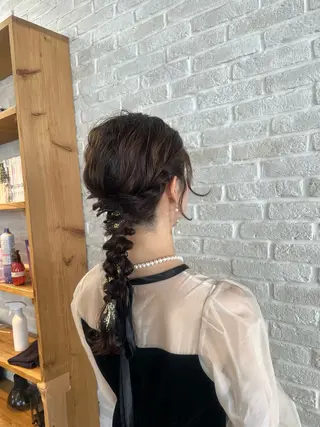 ロング ヘアアレンジ Topstylist YUKIのヘアスタイル