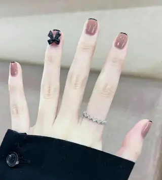 ネイル MoonNail ユリ🌸のネイルデザイン