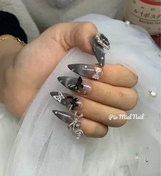 ミディアム HANA 長さだしのネイルデザイン